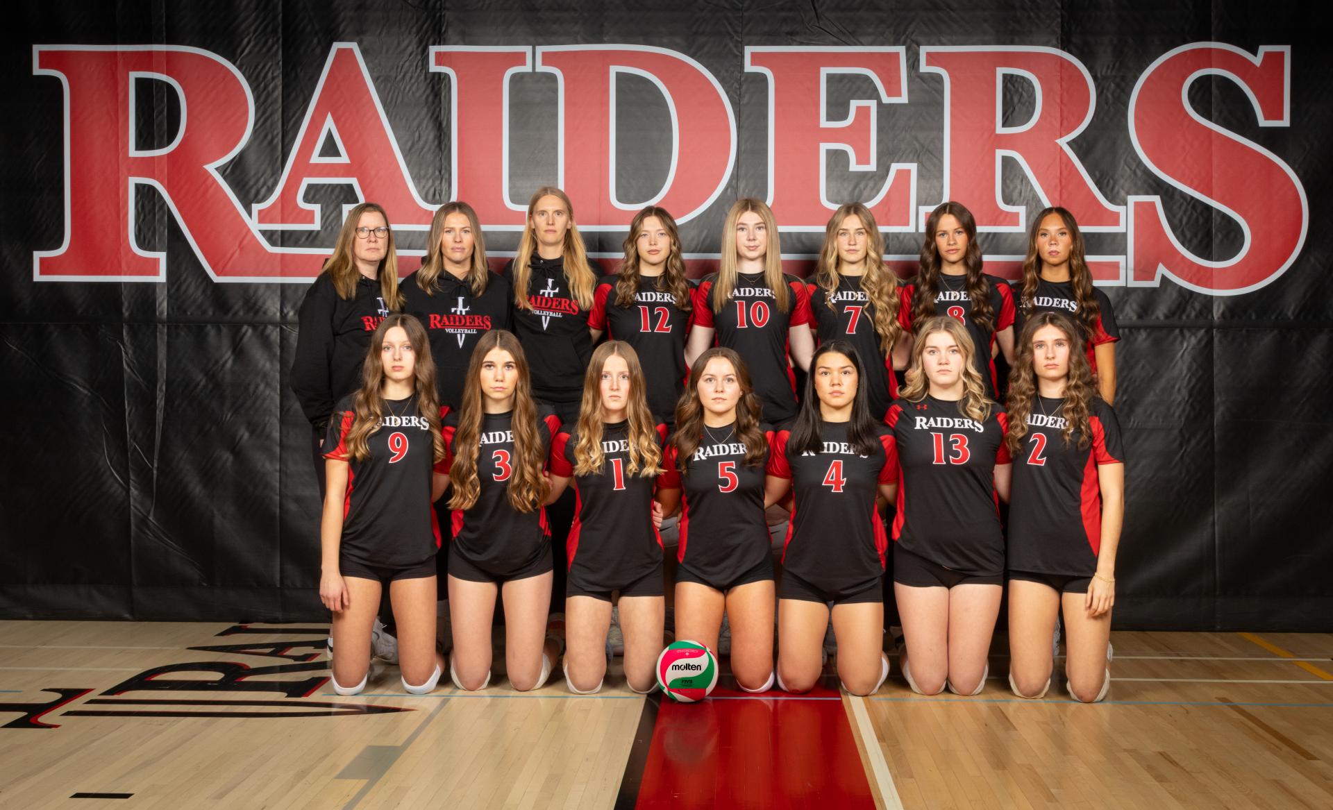 Lindsay Thurber Comprehensive Team History: The Senior Women's Volleyball Team has had a wonderful season so far. In tournament play, they won gold at the RDP, U of A, TVT and Super South. They also are the CASAA 4A/5A League Champions. We are looking forward to competing in the first ever 5A Provincial Championships!